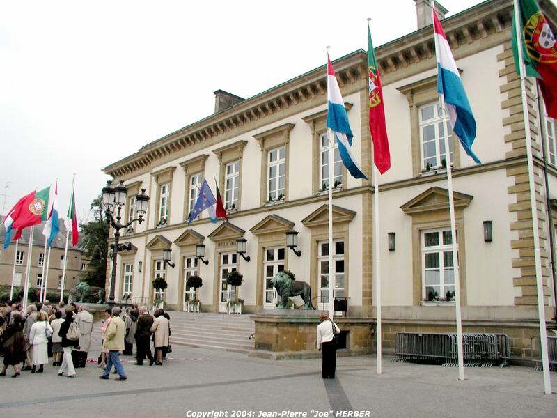 eur040930040