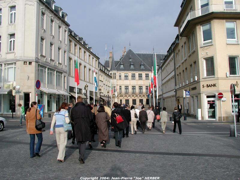 eur040930049
