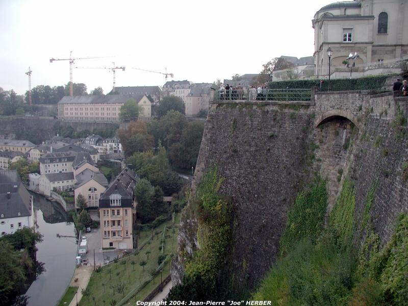 eur040930074